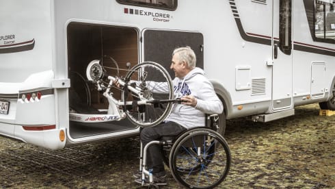 Wheelchair accessible camper