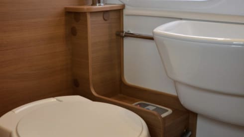 Modernes Fiat Ducati Wohnmobil