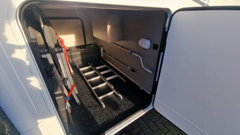 C33 – Wunderschönes Luxus-Etrusco-Zimmer mit 2 Klimaanlagen und Einzelbetten/Hubbett