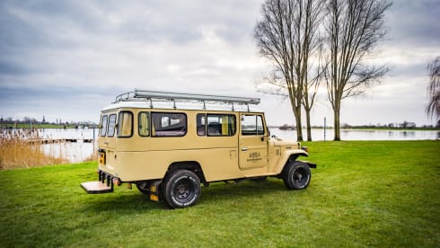Charlie – Unique 2P Toyota BJ 45 Adventure Campervan from 1985
