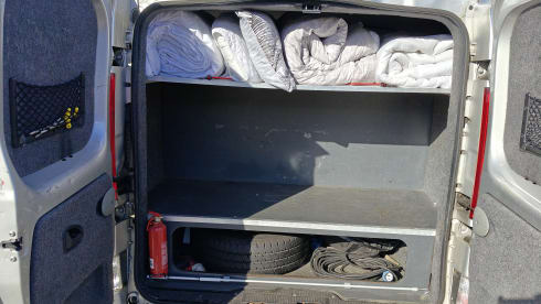 Viv – 2 berth camper - The smoothest/comfiest camper on the road