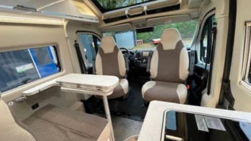 2p Karmann bus uit 2022