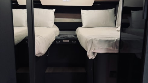 Warren – 4 berth Laika L319 - luxury motorhome - Pet Friendly