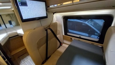 Bart – 3p Adria Mobil bus from 2018