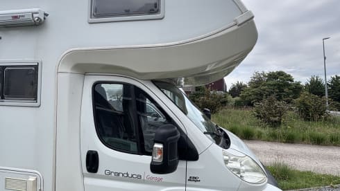 5-sitziger Fiat Alcove aus dem Jahr 2008