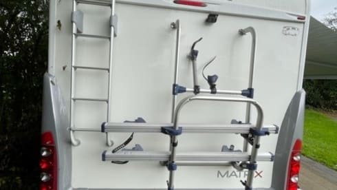 Thuismobiel – 4p Adria Mobil integrated uit 2010