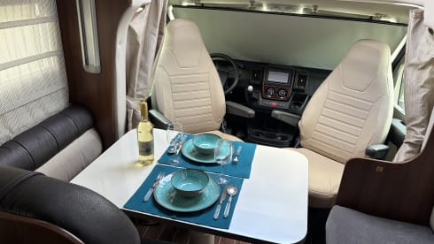 Mac – 5p McLouis semi-integrated uit 2015