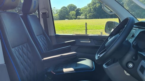 Valerie – VW T6 2021 Brand new camper conversion 