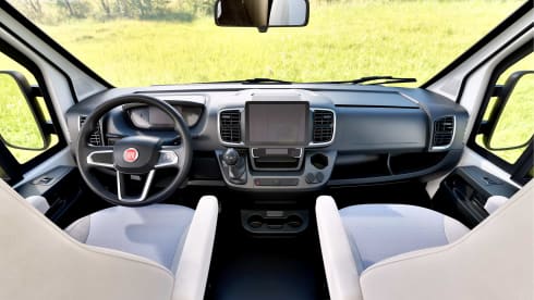 Buddy – 2-4p Carado campervan from 2024
