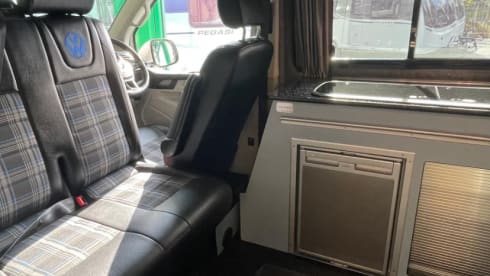 ORCA – Brand new interior 4 berth Volkswagen Campervan from 2017