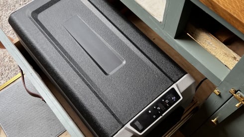 Joy – Log burner campervan 