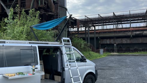Nova – Simply experience. Learn to love camping with our VW t5.