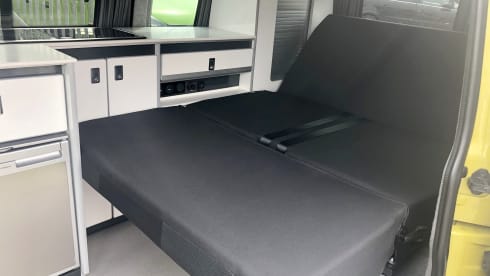 4 berth Volkswagen campervan