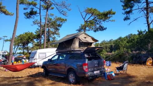 4p Ford rooftop from 2016