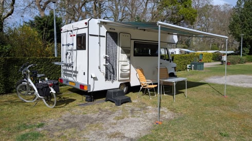 Gouwe Ouwe! – Retro, comfortable, spacious inside and compact outside.