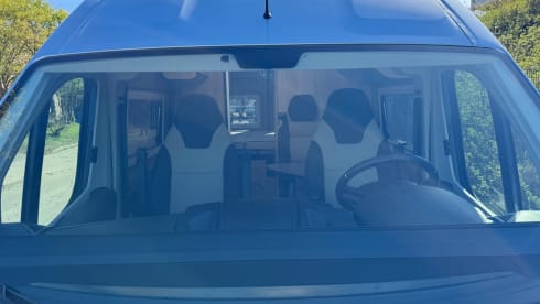 Clever runner  600 – 2p Citroën campervan from 2021