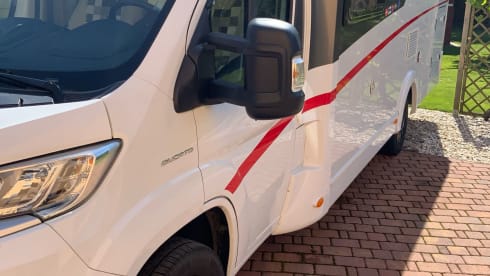 HaiDrHuhn – Sunlight T67