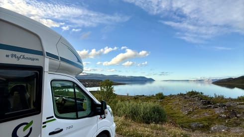 Luxe gezinscamper – Chausson 720 Titanium Premium Nordic Edition