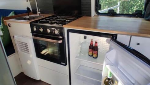 CamperCosta – Camper ideaal voor festivals off the grid