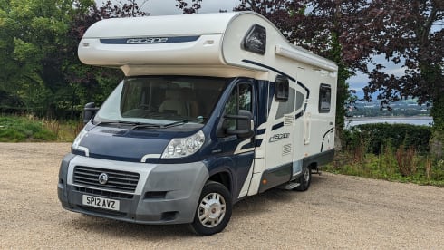 Escape Swift – 6 berth Swift bus from 2012