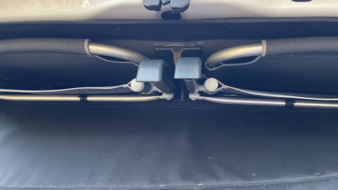 4p Volkswagen campervan 4 x 4
