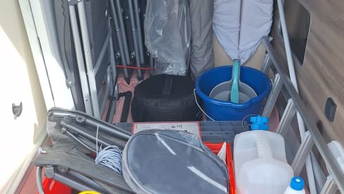 De Glamper – 5p Roller Team semi-integrated uit 2025