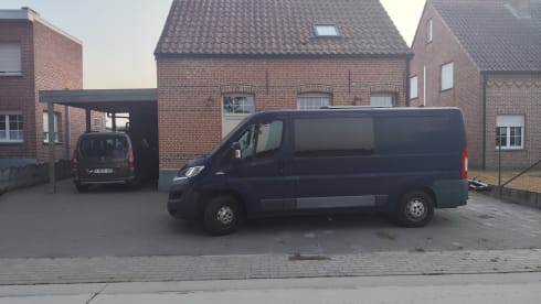 2p Fiat campervan uit 2016