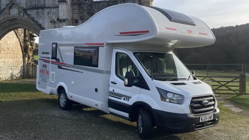 Victor – 6 berth Roller Team alcove from 2024