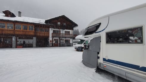 McLouis 7 posti – Unplug to recharge!!!