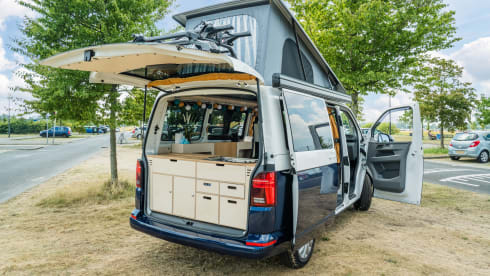 NEW Exclusive VW Bus Camper