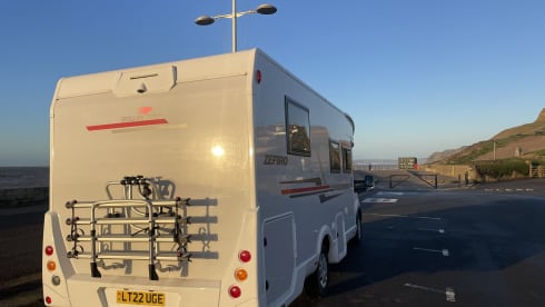 FREEDOM – 4 berth Roller Team bus from 2022