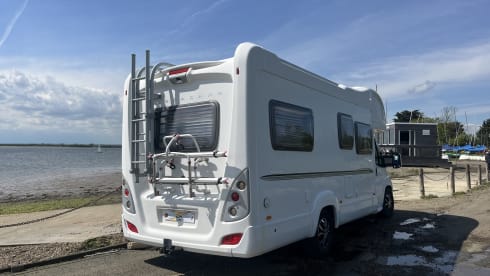 BARRY – 4 berth Fiat bessacar from 2009
