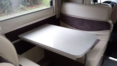 Raumwunder  – Maple Canada AD