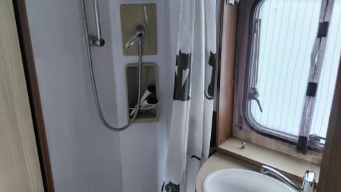 Dekkermobi – 4p McLouis alcove uit 2011