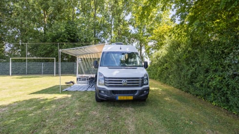 Oaki Doaki – 3p Volkswagen bus from 2025