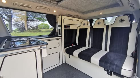 A Beautiful Escape – Luxury Automatic Toyota 4 berth, 5 seat, insurance included