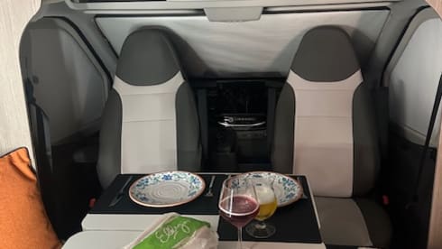 Van Put on the road – 4p Roller Team semi-integrated from 2026