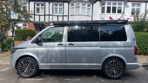 Silver Monte Carlo VW 2021 T6.1, solar panels & awning, sleeps 4