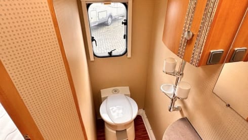 2p Pilote semi-integrated uit 2009