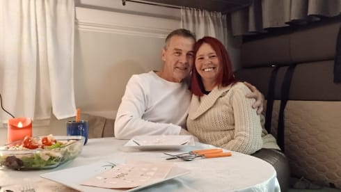 Cocoon 444 – 5p Ford semi-integrated uit 2025