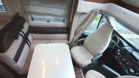 Beautiful 2 to 5 person MC Louis Sovereign 60G motorhome