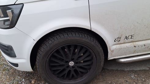 Van – 4 berth Volkswagen campervan from 2015