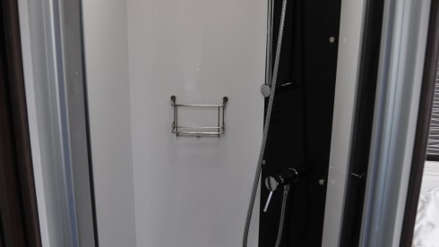 Cocoon – 5p Benimar semi-integrated from 2019