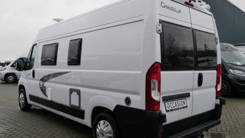 Chausson4, 4 sleeping- 4 seats, Bunk bed!