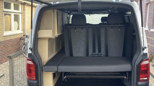 4p Volkswagen T6 L2H1 from 2017 with 2022 interior