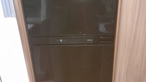 Camper 5 persoons, lengtebedden, airco, fietsendrager. – Wohnmobil 