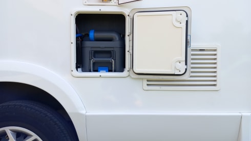 Modest – 5p Roller Team alcove from 2021