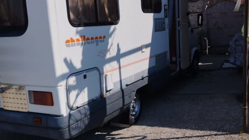 Pakito – 6-seater attic camper a bit old but efficient at the most