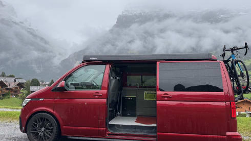 Ruby Roamer – 4 berth Volkswagen campervan from 2023