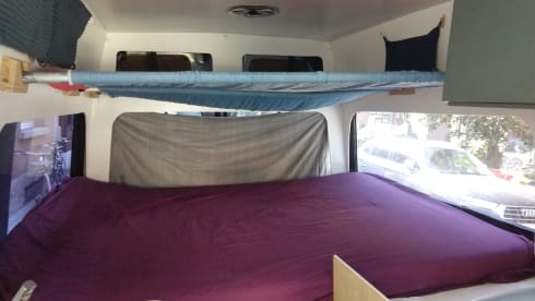 4p Mercedes-Benz bus from 2007